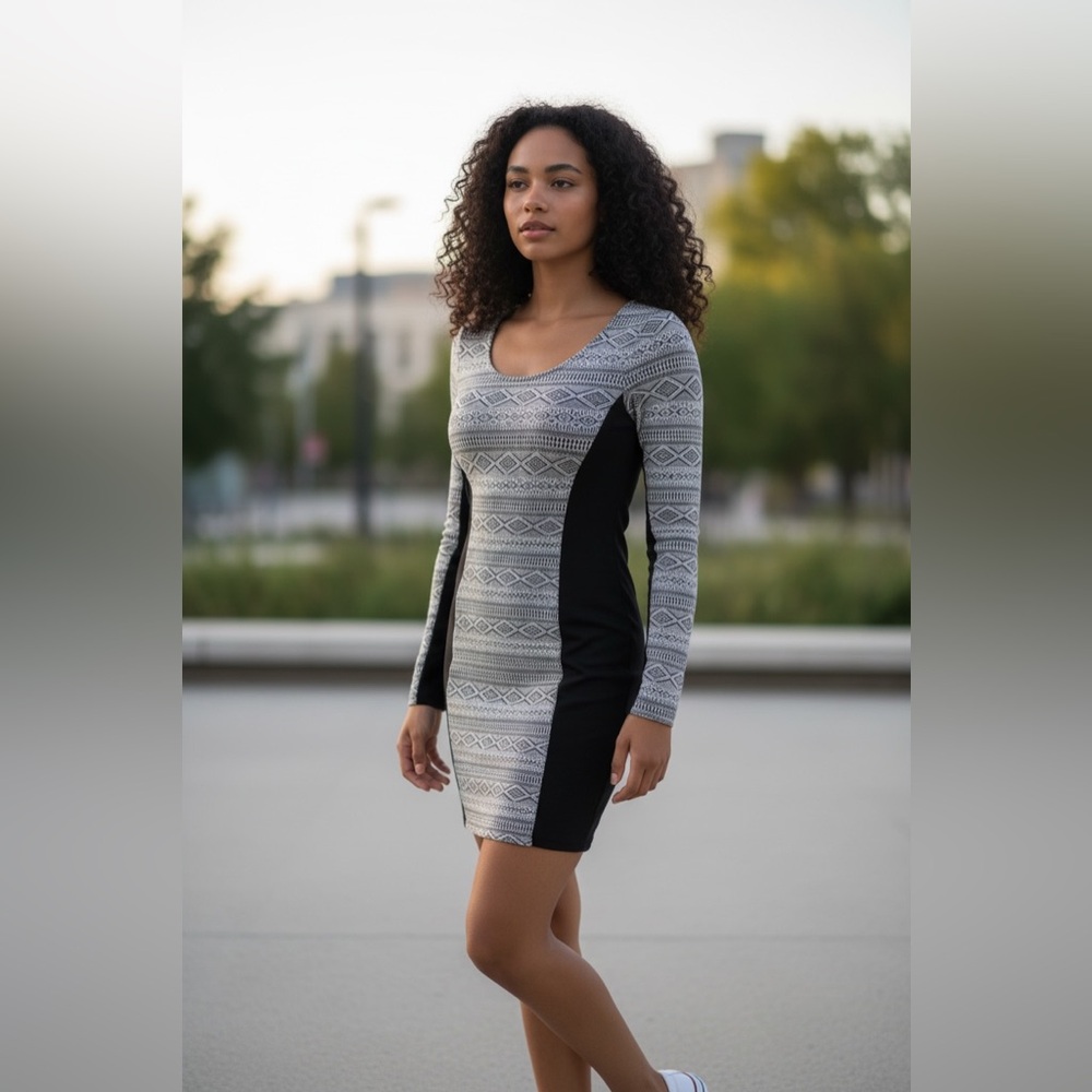 Divided Black & White Geometric Bodycon Dress Size 6